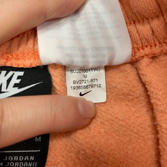 Nike Sportswear Club Short Mens M Orange Elasticated Drawstring Waist Bold Logo - Picture 8 of 15